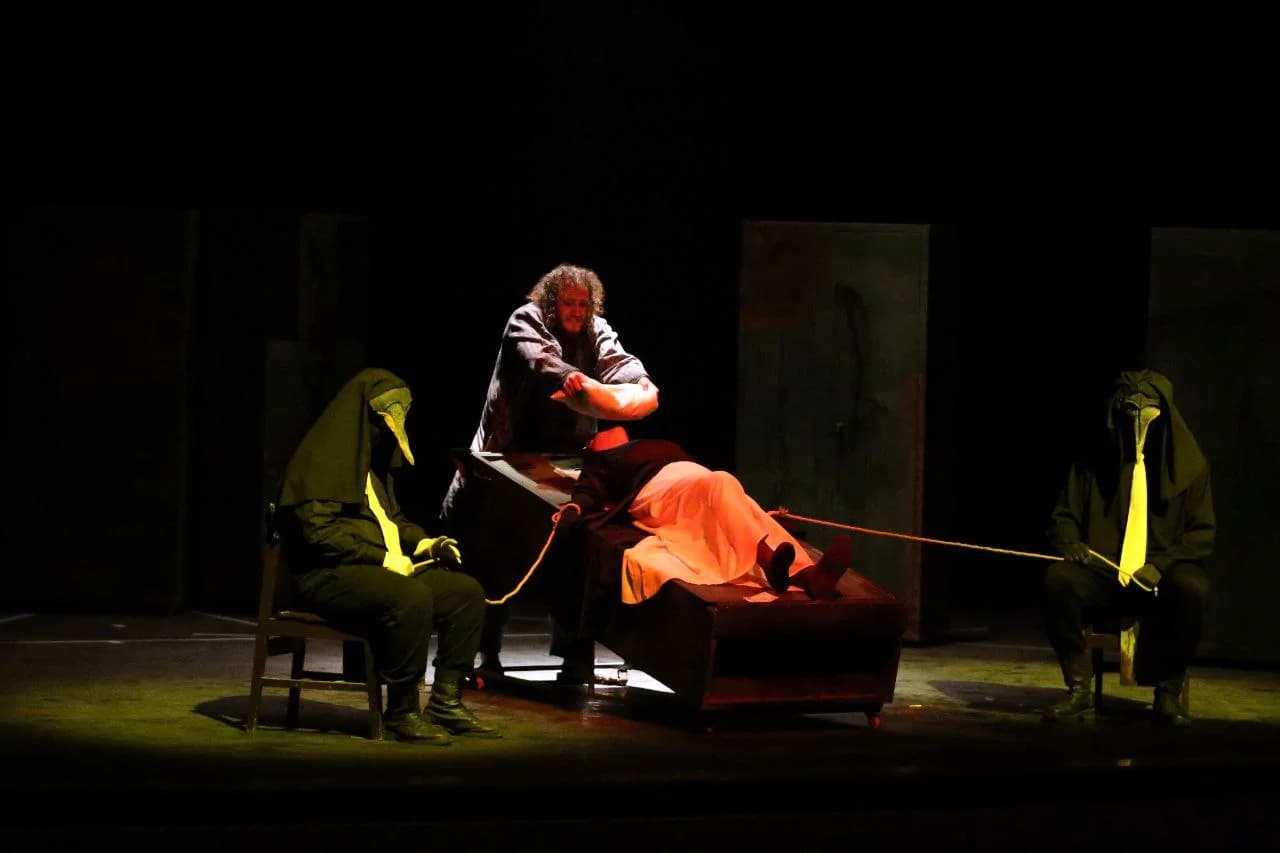 Variations of Death on the Fifteenth Floor - Gallery Image 1